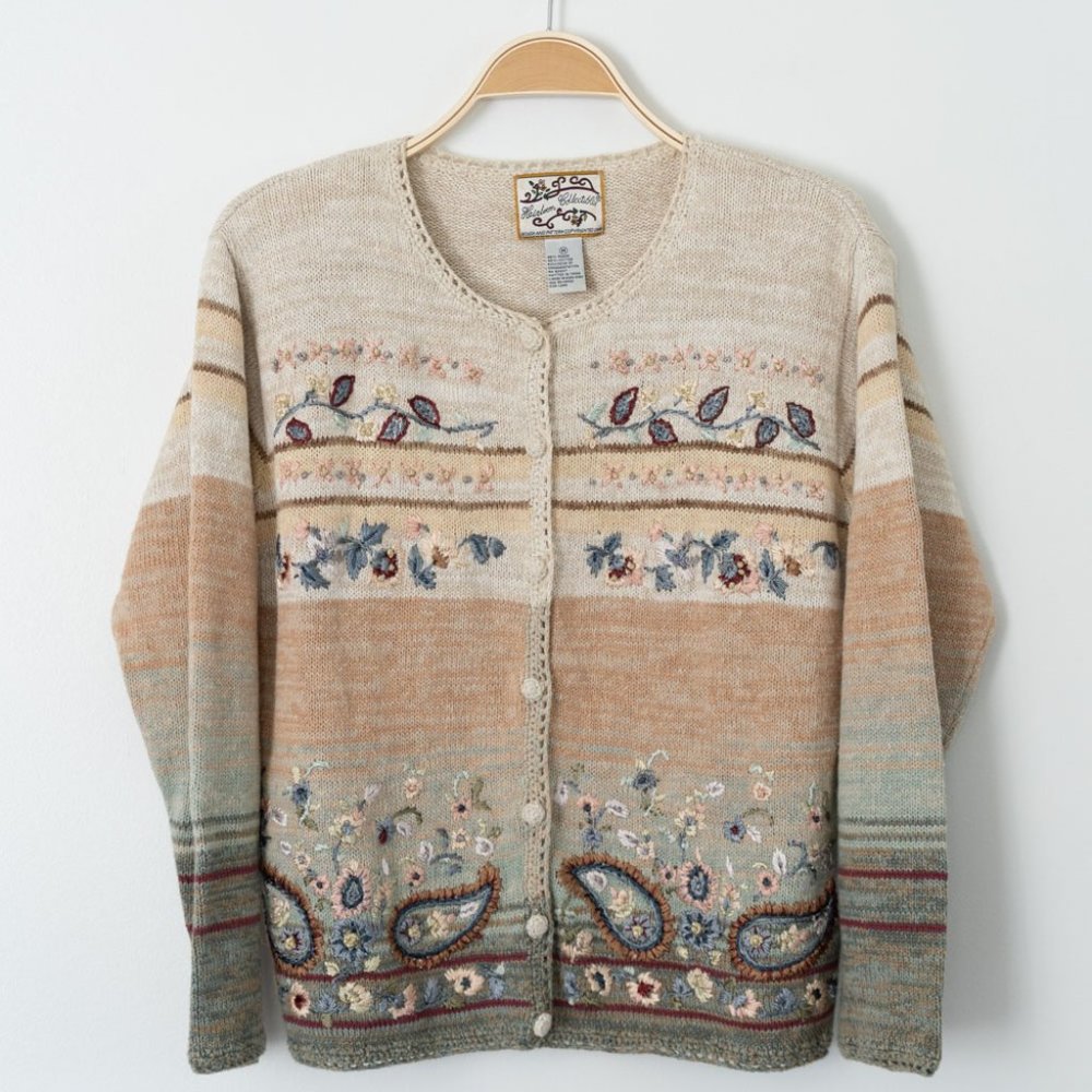 Heirloom Collectibles Womens Paisley Button Front Knit Sweater Sz Medium Tan